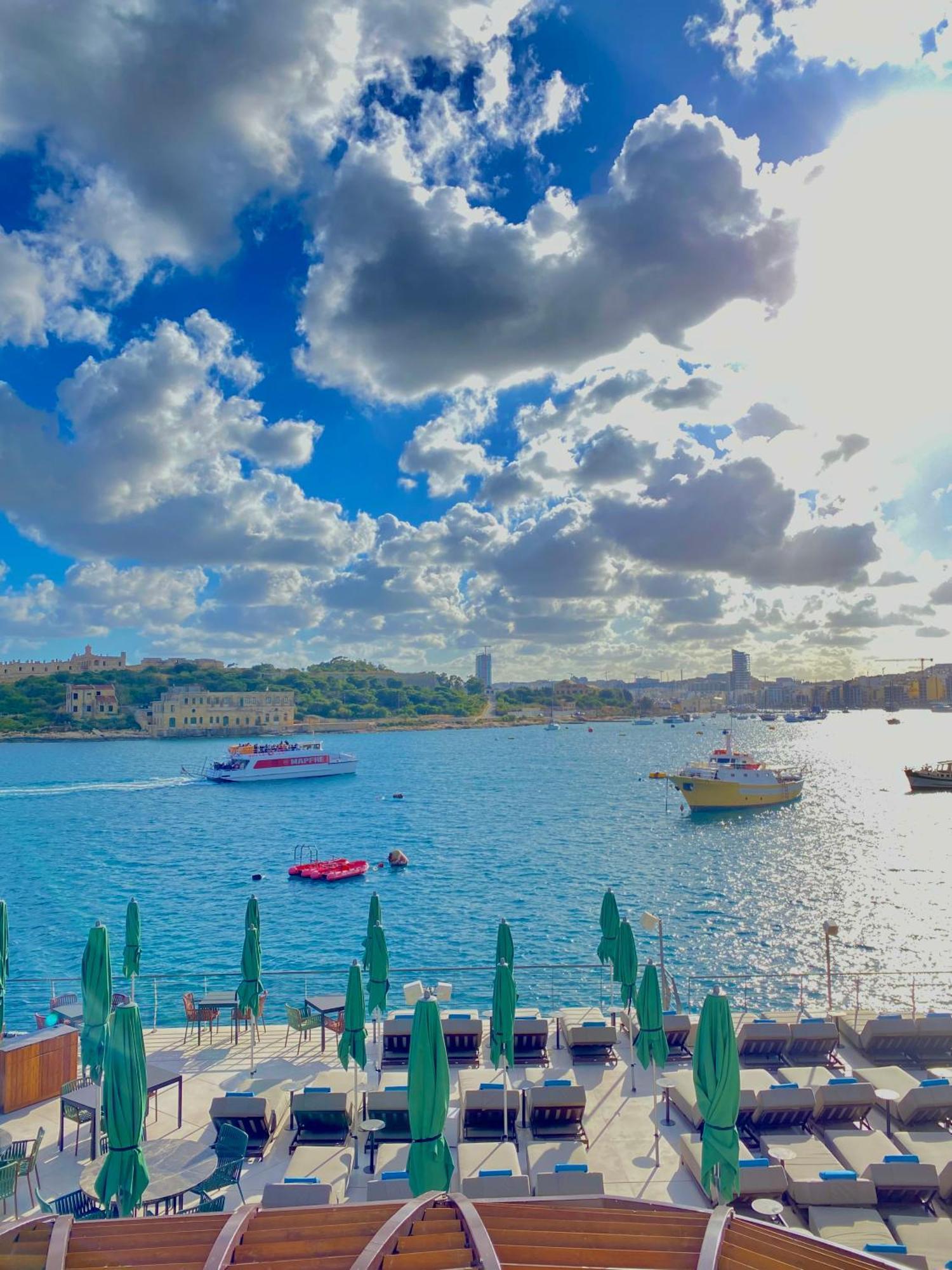 Tigne Sliema Three Bedrooms Apartment Exterior foto