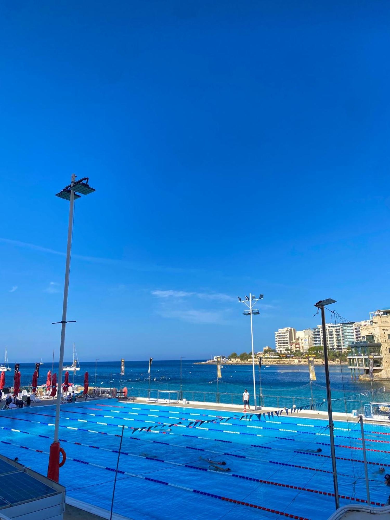 Tigne Sliema Three Bedrooms Apartment Exterior foto